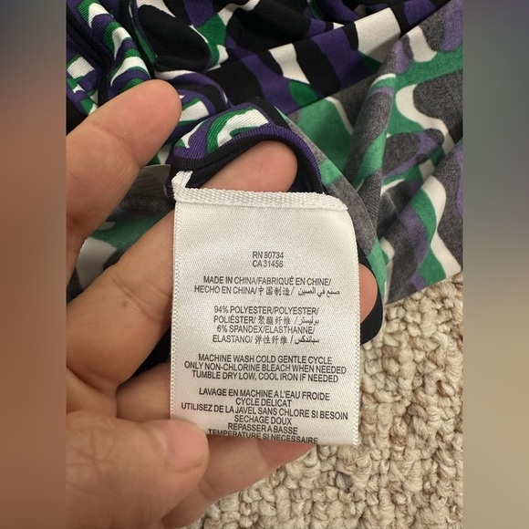 BCBGMaxAzria Sheath Mini Dress Green purple Sleeveless Scoop Neck size M NWT - Picture 10 of 11